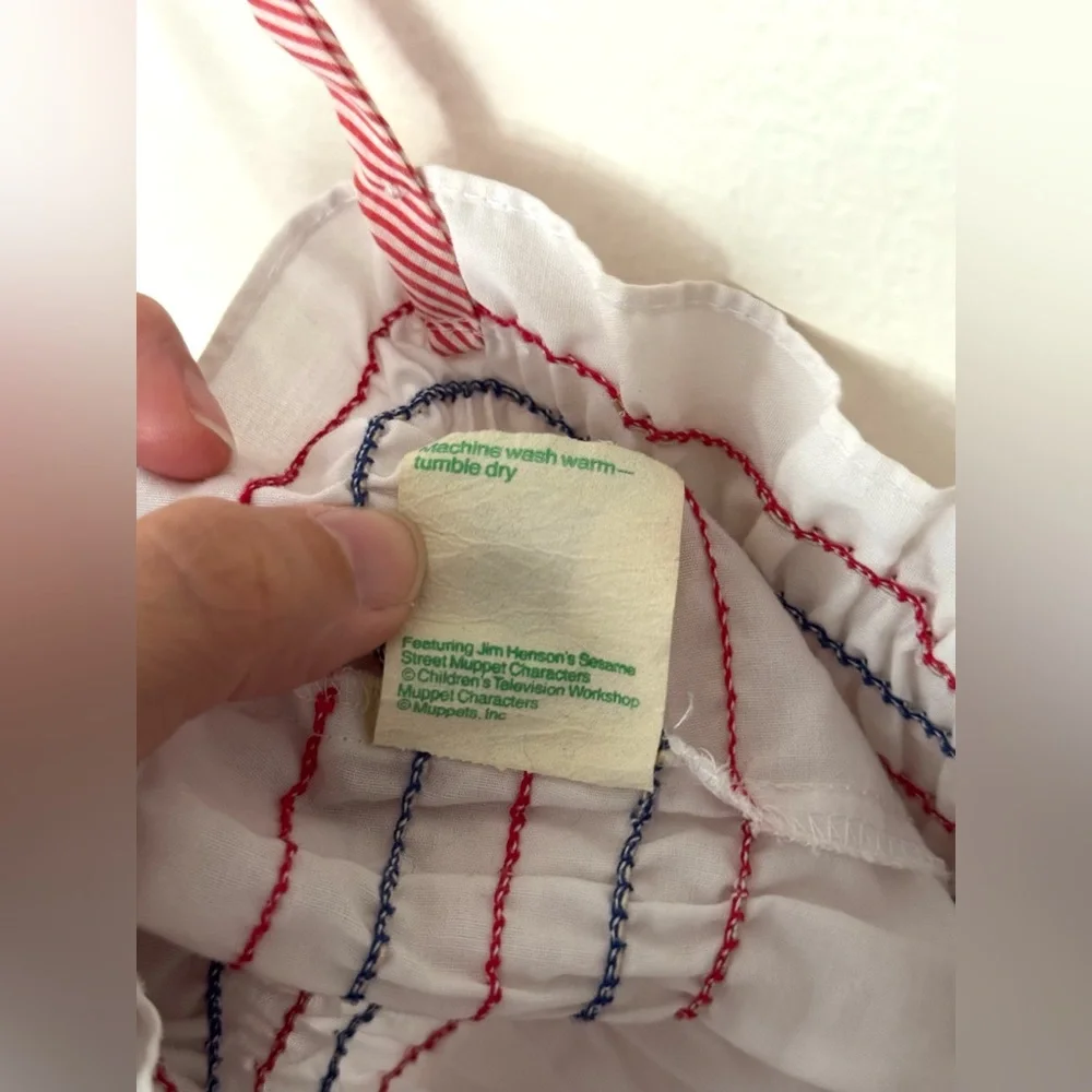 Vintage 80’s Sesame Street Baby Girl’s White Dress with Embroidered Big Bird - Picture 6 of 7